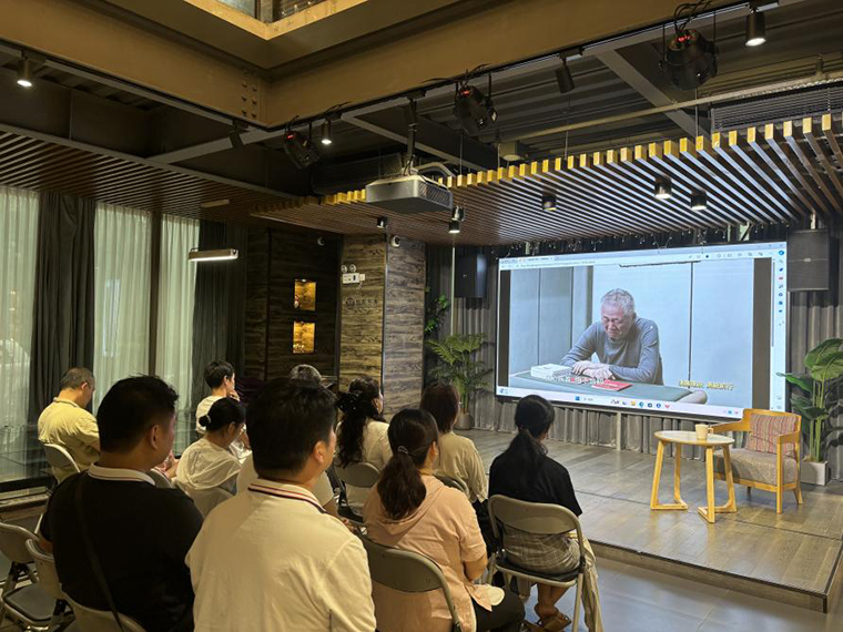 图片19.jpg