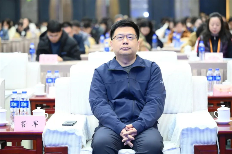 中央宣传部版权管理局社会服务处副处长、一级调研员管军.jpg