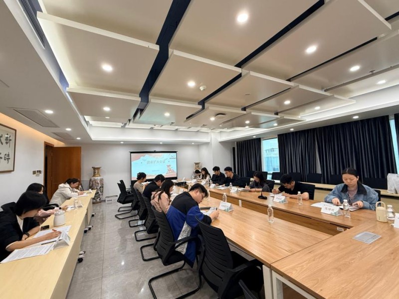 图片 1.jpg 图片 1.jpg