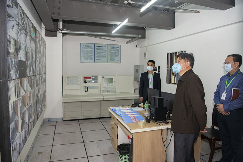 莫坷到出版社集团督查疫情防控工作1.JPG